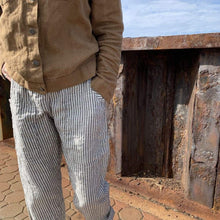 Cargar imagen en el visor de la galería, Flat Front Worker Pant - Jao Brand