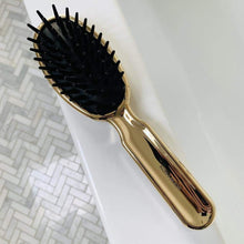 Cargar imagen en el visor de la galería, Metalli Pneumatic Hairbrush - Jao Brand