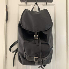Cargar imagen en el visor de la galería, Thirty Year Old Backpack - Jao Brand