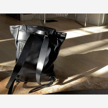 Cargar imagen en el visor de la galería, Thirty Year Old Backpack - Jao Brand