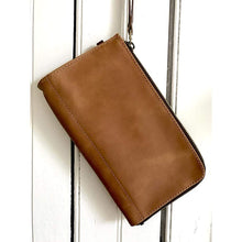 Cargar imagen en el visor de la galería, Wristlet / Travel Wallet - Jao Brand
