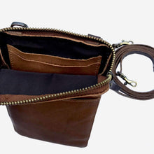 Cargar imagen en el visor de la galería, Crossbody Ziptop Wallet - Jao Brand
