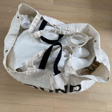 Cargar imagen en el visor de la galería, Found Bag - Jao Brand

