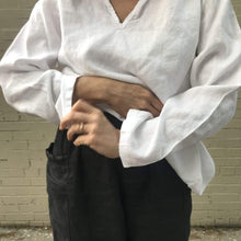 Cargar imagen en el visor de la galería, Osfal Linen Shirt - Jao Brand
