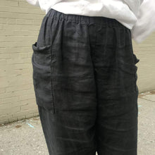 Cargar imagen en el visor de la galería, PJ/Worker Pant - Jao Brand
